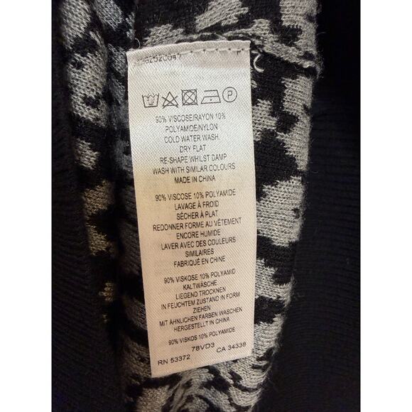 French Connection Sweater Animal Print L Black Grey Winter Cozy Comfy Chic - Picture 3 of 5